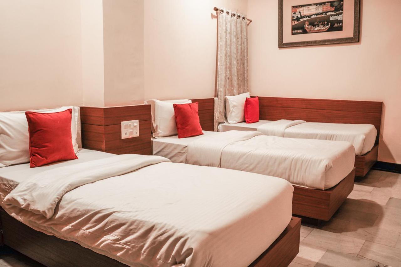 Hide-In Udaipur - A Lake View Boutique Hotel Buitenkant foto