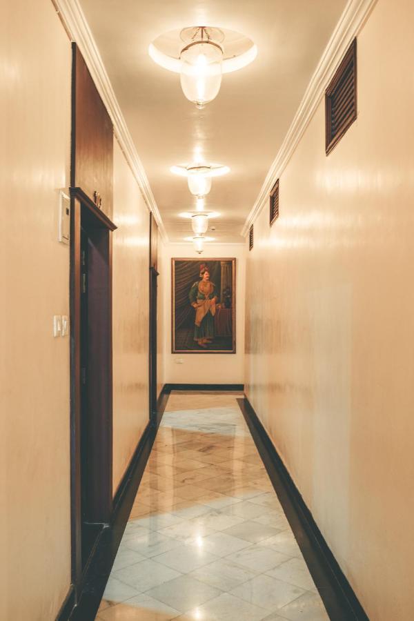 Hide-In Udaipur - A Lake View Boutique Hotel Buitenkant foto